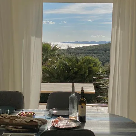 Azur, Amazing Sea Views, Heated Pool