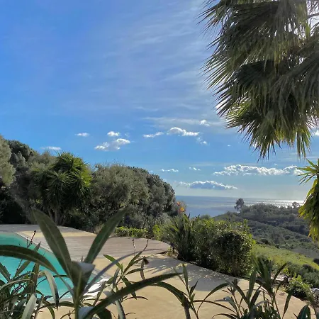 Hotel Azur, Amazing Sea Views, Heated Pool