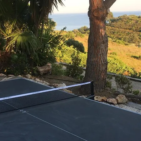 Azur, Amazing Sea Views, Heated Pool Hotel Sainte-Maxime