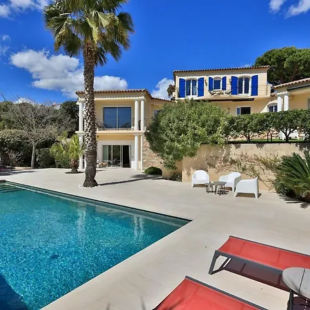 Azur, Amazing Sea Views, Heated Pool Hotel 4*