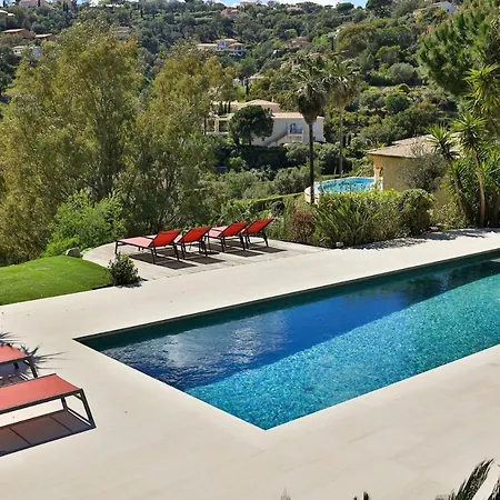 Hotel Azur, Amazing Sea Views, Heated Pool